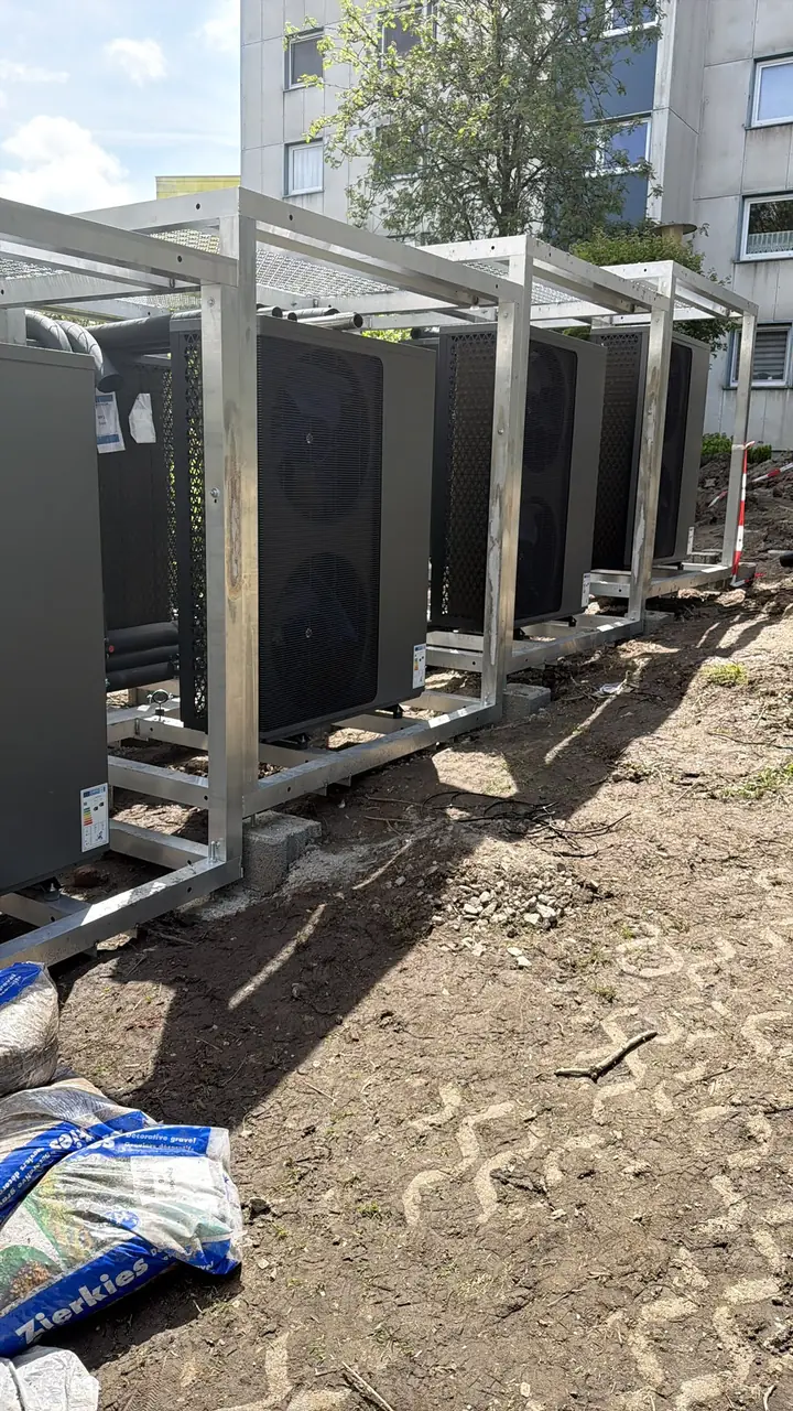 Aufgestellte Wärmepumpen